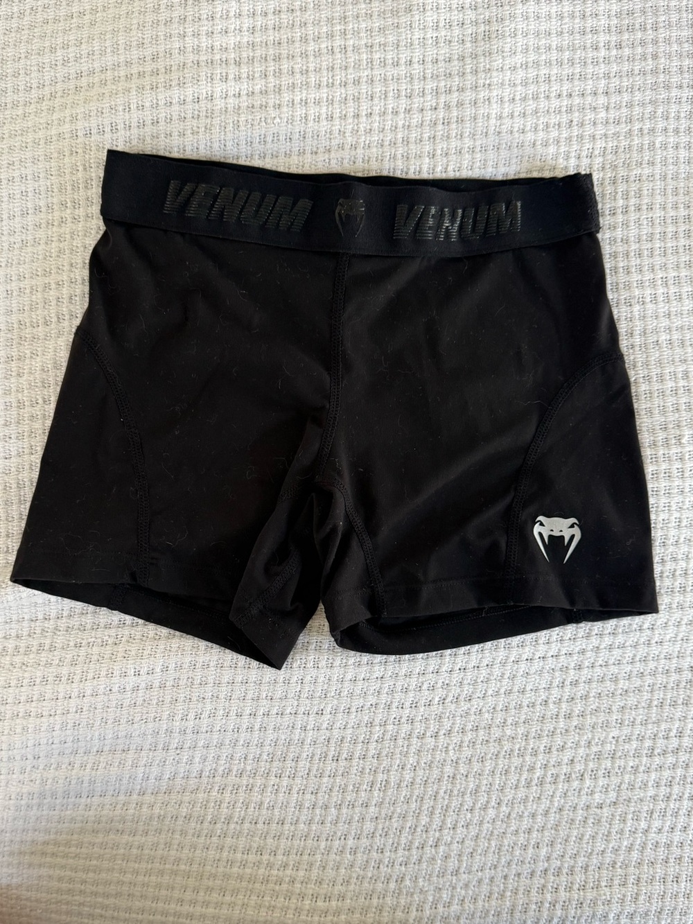 Venum Women Black Compression Shorts Sz Small